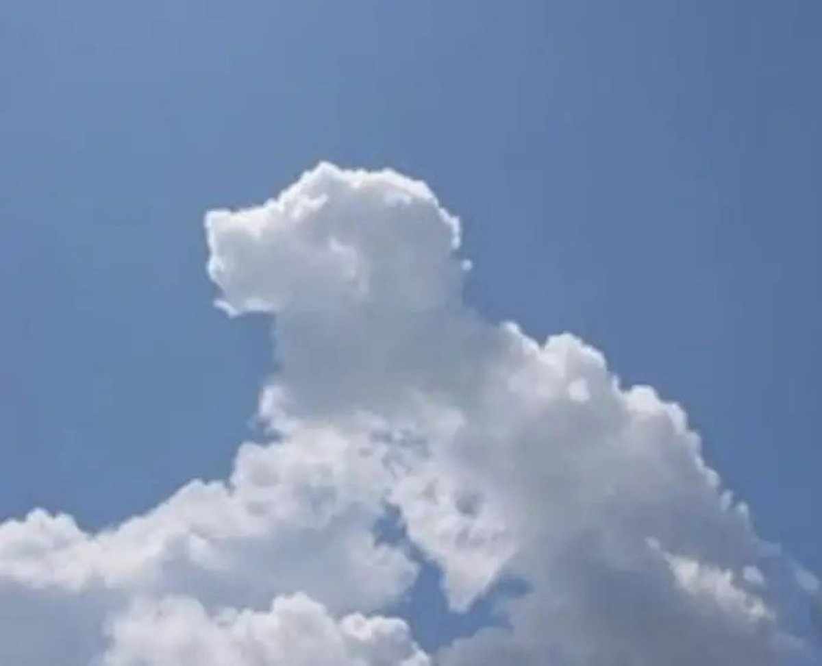 云端灵感章节开场页样图:天空与想象主题章节